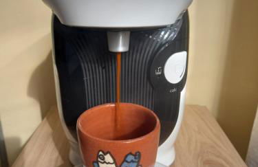 Chambre d'étape et Gîte de séjour- DomaineSalamandre-fr - Piscine, Nature, GR65 et Télétravail - Foto 12