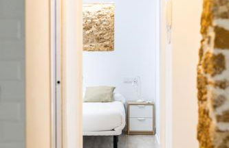 Bajo el Falla by Cadiz Time - Photo 20