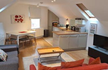 The Coach House Studio Apartment - Foto 1