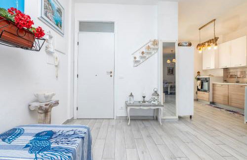 281 - Casa Bouganville Sestri Levante, 12minuti a piedi dal Mare e dal Centro - Foto 8