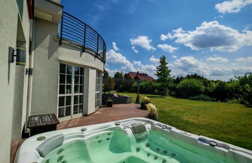 Strefa ZEN z Jacuzzi i Basenem - Photo 18