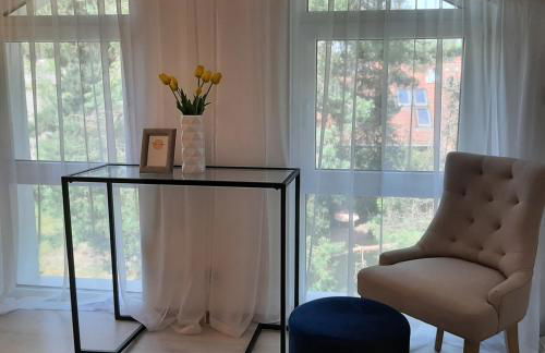 Gelbe Koffer - Große Design-Maisonette in Schiffweiler - Nähe See & Wald - 2 Parkplätze - Self-Check-in - bis 6 Pers - Foto 16