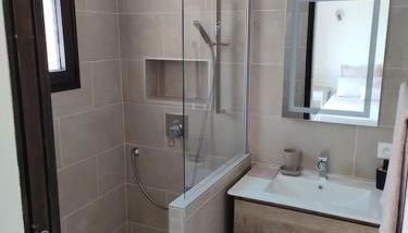 MAGNIFIQUE VILLA MODERNE ENTRE MER ET MONTAGNE - Foto 4