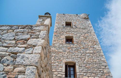 Charouda Stone Tower - Foto 7