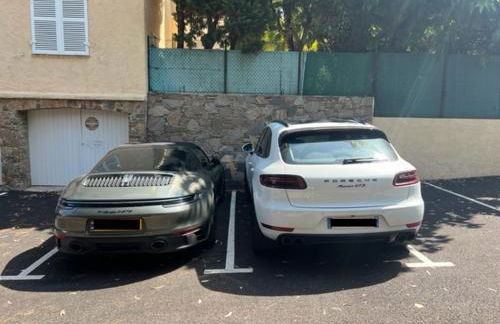 Superbe appartement terrasse et parking privé - Photo 40