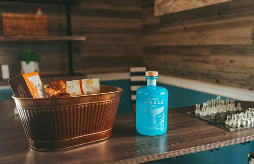 Jones Beach Houseboat - Photo 38