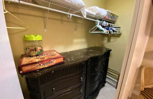 Deerfield Beach heated pool house - Photo 26