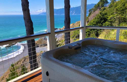 Amazing Oceanview 2 bedroom Oceanfront! by OceanviewHotTubs Shelter Cove, CA Tesla EV Station - Foto 26