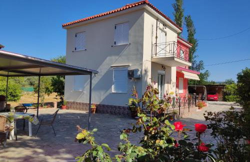 DIMITRIS EYRIAKIS COTTAGE - Photo 32