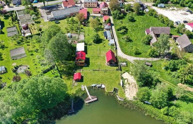 Cottage by Lake Ostrowieckie With Private Beach - Photo 22