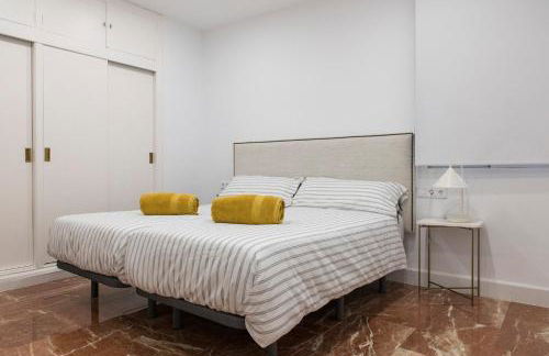 La Bodega Con Parking Gratis - Foto 15