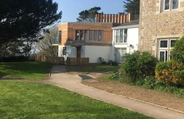 Sea Cliff View Designer Home - Photo 34