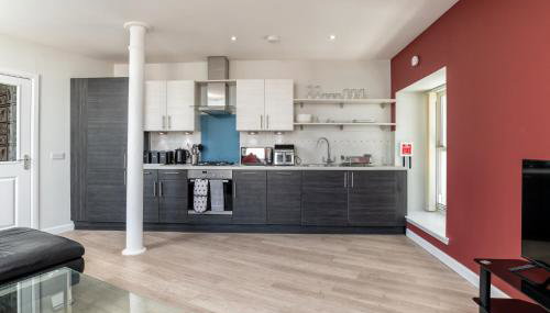 Central comfort and explore nearby cafes - Foto 2