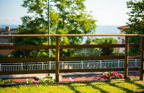 Casa de Las Flores - Apartamento con jardín privado frente a la Playa de Comillas - Foto 24