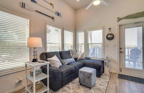 Riverfront Isleton Cottage Less Than 1 Mi to Rio Vista! - Photo 4