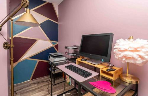 Breathtaking views. Hot tub. Huge Deck. Fast Wifi - Foto 24