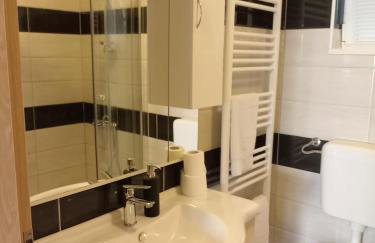 Apartmani Tomljenović - Foto 10