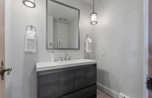 Baileys Harbor Lakefront Abode by Simple Life Rentals - Foto 17