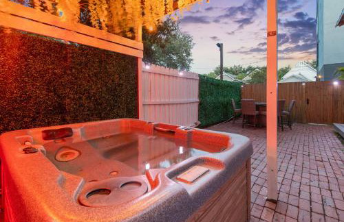 Top Floor - Sun Filled Home - Jacuzzi - Pets Ok - Foto 5