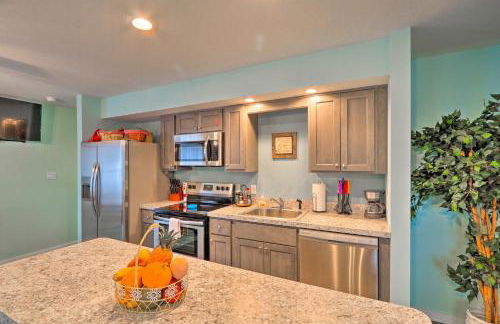 Unwind Fireside! Poconos Cottage 12 Mi to Slopes - Foto 9