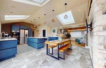 The Bungalow by The Garden Spa Stays, 4 bed, Sauna - Hot Tub - Ice Bath - Foto 4