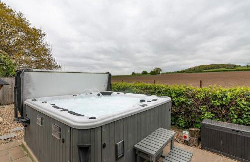 The Old Railway cottage with hot tub - Foto 47