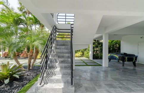 Villa Franchella - Waterfront Luxury Home, Pool, 45 Dock - Foto 57