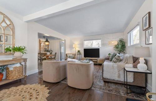 Light Bright Stylish PRIVATE Home - Whitworth - Foto 1