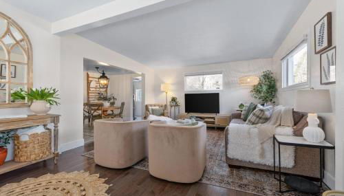 Light Bright Stylish PRIVATE Home - Whitworth - Foto 1