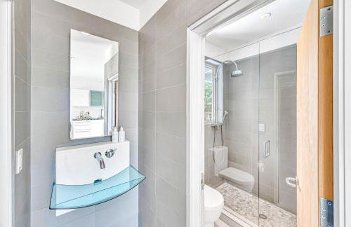 Waterfront Oasis Cascading Pool Views Centrally located Heated Pool Cascade KeyResidences - Foto 33