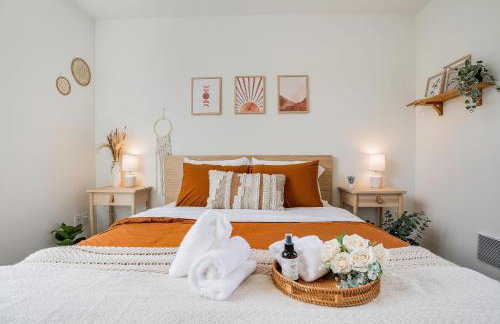 Perch - Urban Reflection 18 - Photo 22