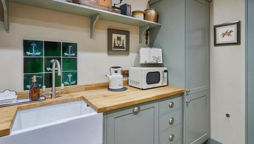 Rustic Retreat - Photo 4