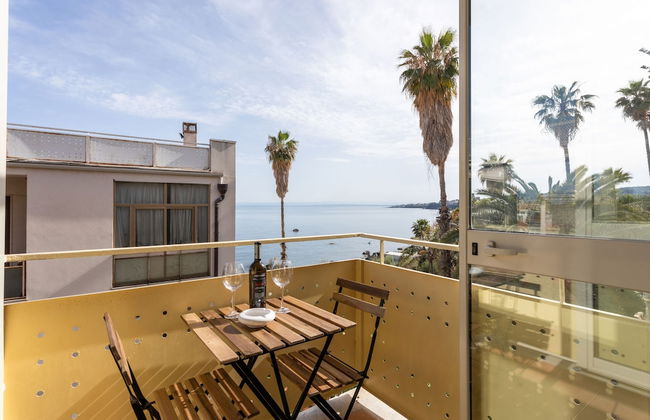 Aci Castello Seaview Apartment With Parking - Foto 1