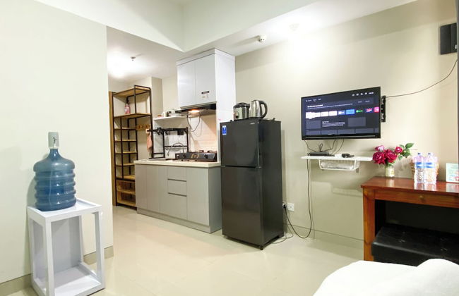 Good and Homey Studio at LRT City Jatibening Apartment - Photo 18