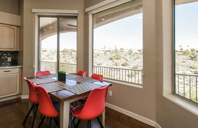 Fabulous 4-bdrm W/breathtaking Views & Pool! - Foto 20