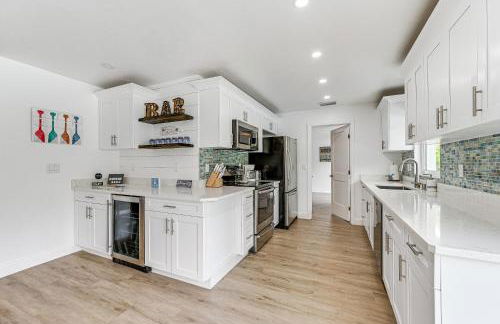 Naples Escape with Furnished Patio and Private Pool! - Photo 8