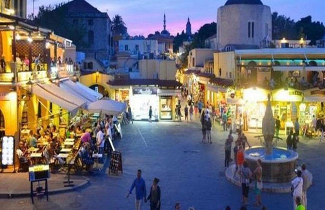 Excursión nocturna por la ciudad de Rhodes con cena - desde el norte de Rhodes - Foto 1