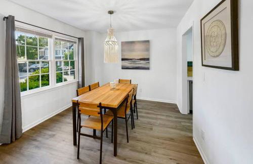 Hot Tub, Putting Green + Bikes! - Photo 16