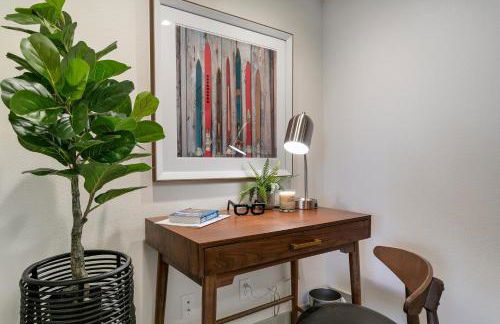 Old Town North Jewel! Near Breweries and River! - Foto 7