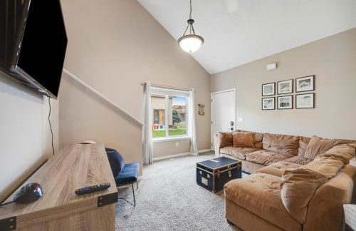 Near Tamarack AC Kitchen TV Washer Dryer - Foto 7