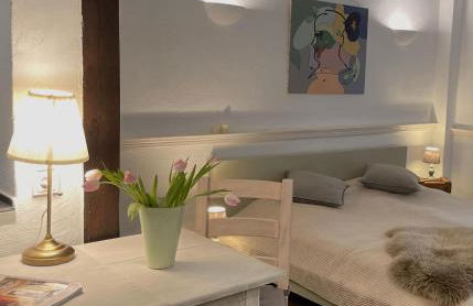 2 kleine Altstadt-Ferienwohnungen mit Garten & Herz - Foto 1