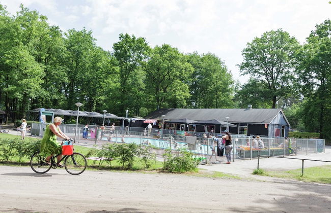 Charming Lodge in Staphorst With Pool Access - Foto 19