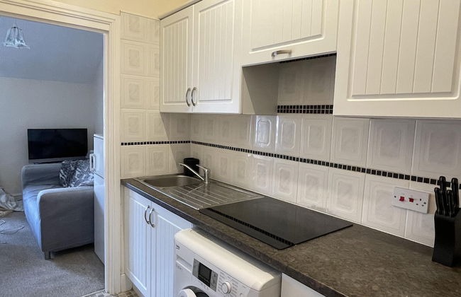 St Michael's Holiday Home - Photo 3