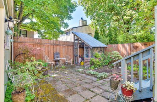 Cozy Portland Studio with Electric Fireplace - Foto 28