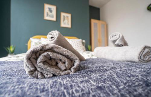 2 Bed-Town Centre-Free Parking - by Holiday Homes - Foto 25