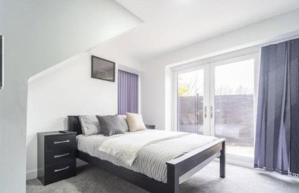 New Modern Stylish Villa Near City Centre Birmingham, with outdoor Hot Tub - Foto 19