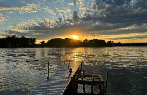 Pure Michigan at Pine Lake - Swim, Boat, Fun! - Foto 16