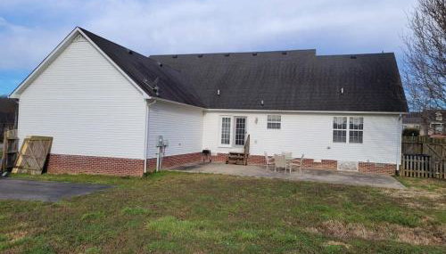 Fenced backyard! 6 miles to Cookeville Boat Dock! - Foto 3