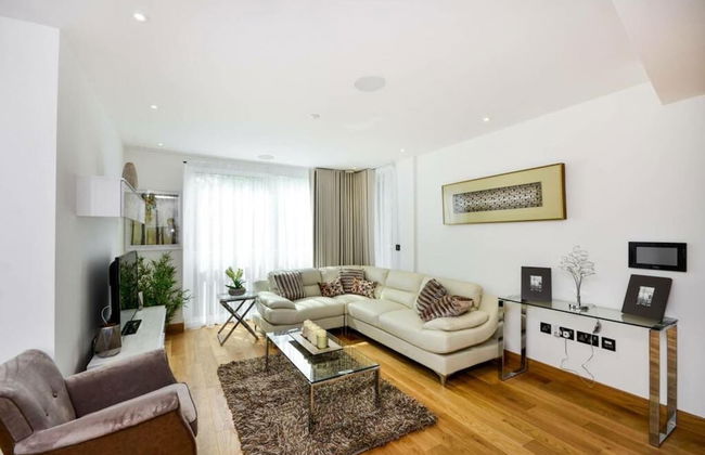 Charming 3 Bedroom Apartment in Central London - Foto 8