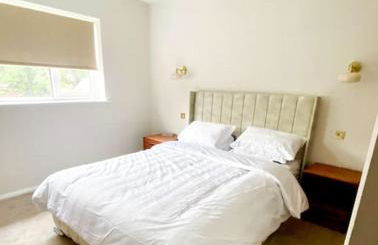 St Albans Gem Stylish Flat Balcony Easy Commute - Photo 15